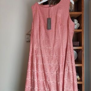 Eva Mendes peach dress